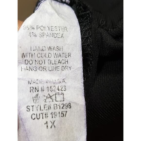 Fashion Nova Bodysuit Womens 1X Black Pleated One Shoulder Sleeve Cut Out Front - Picture 7 of 9